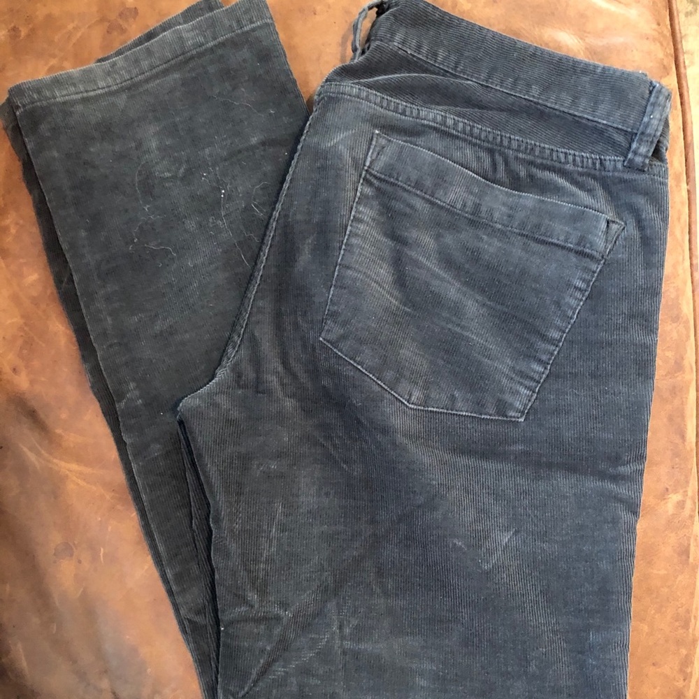 Gray cords